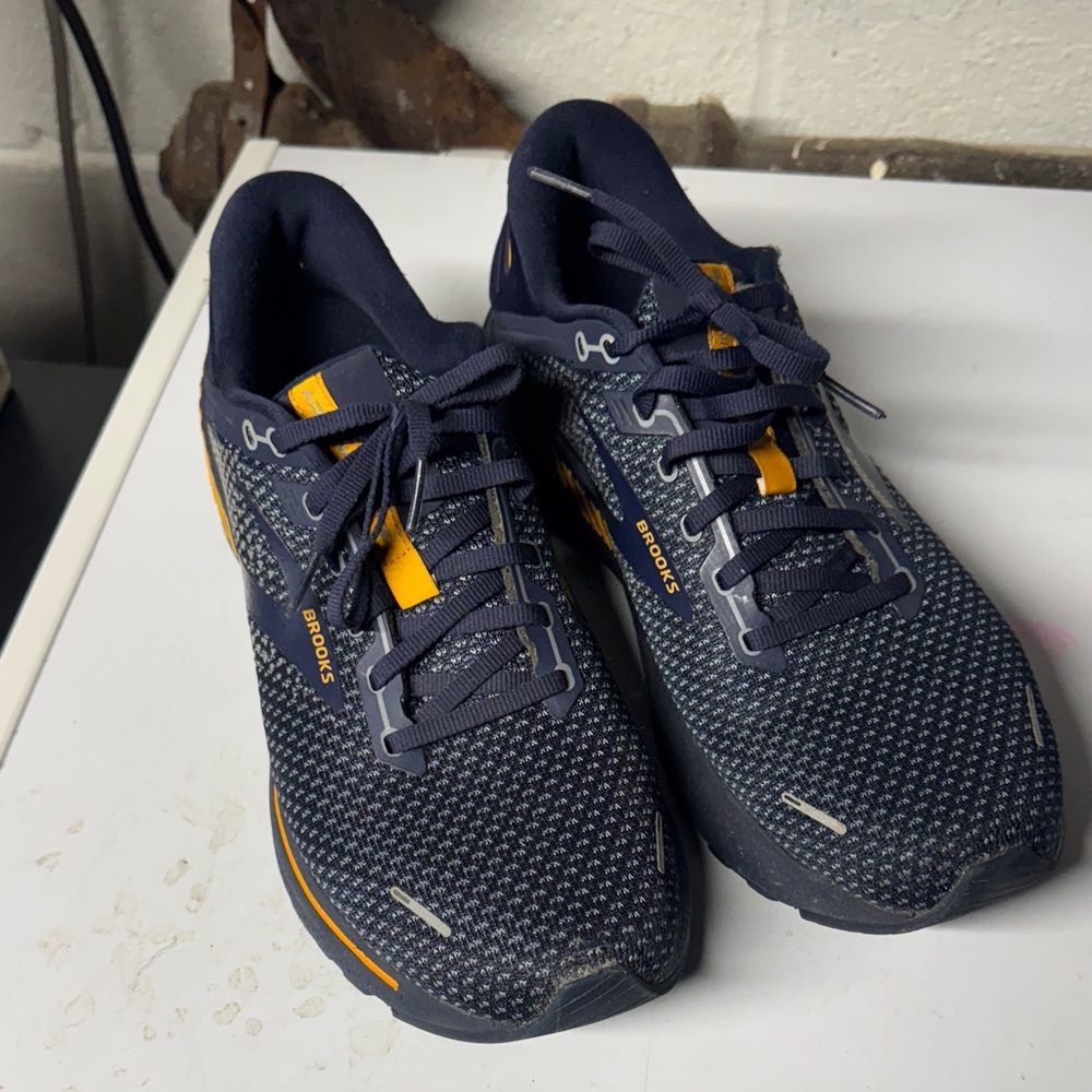 Brooks Adrenaline GTS